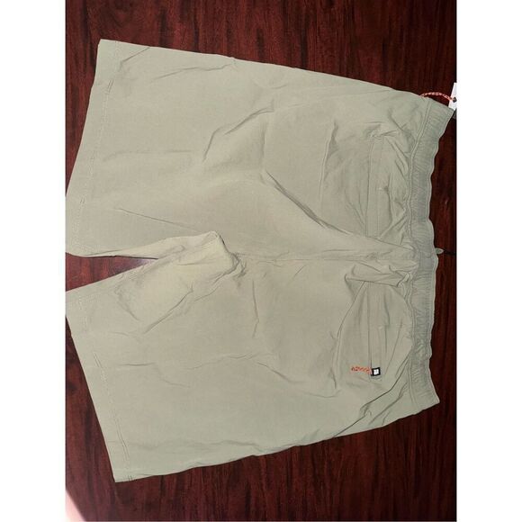 NWT Alaskan Hardgear Men’s AKHG Access Point 10 inch Shorts Size 42 - Picture 3 of 7